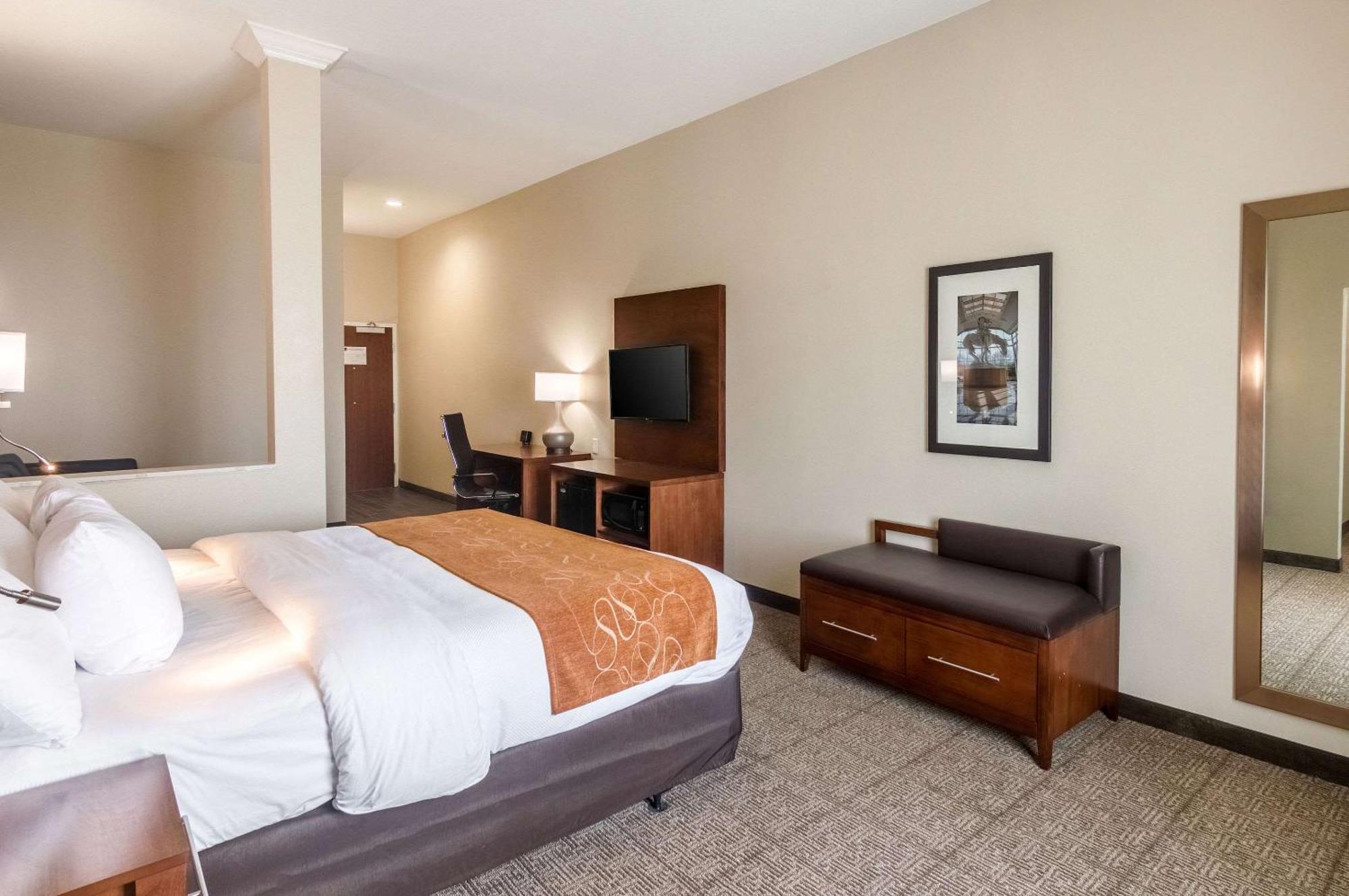 אוקלהומה סיטי Comfort Suites Meridian And I-40 מראה חיצוני תמונה