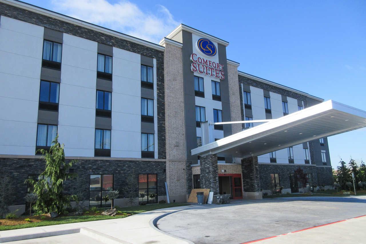 אוקלהומה סיטי Comfort Suites Meridian And I-40 מראה חיצוני תמונה