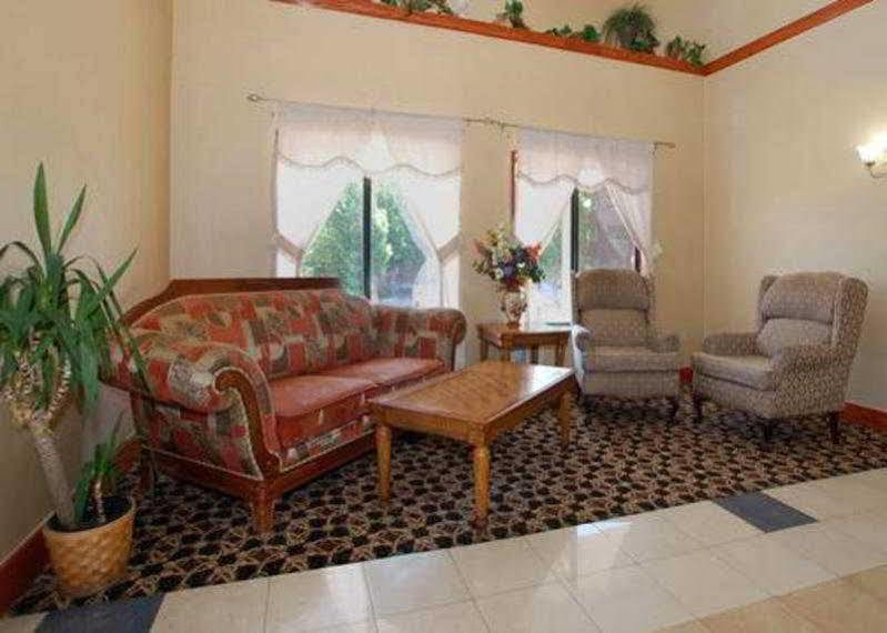 אוקלהומה סיטי Comfort Suites Meridian And I-40 מראה חיצוני תמונה